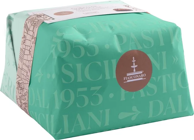 Panettone Albicocca cioccolato 3 4 — Fiasconaro