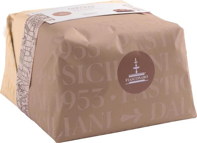 Panettone Nocciole 3 4 — Fiasconaro
